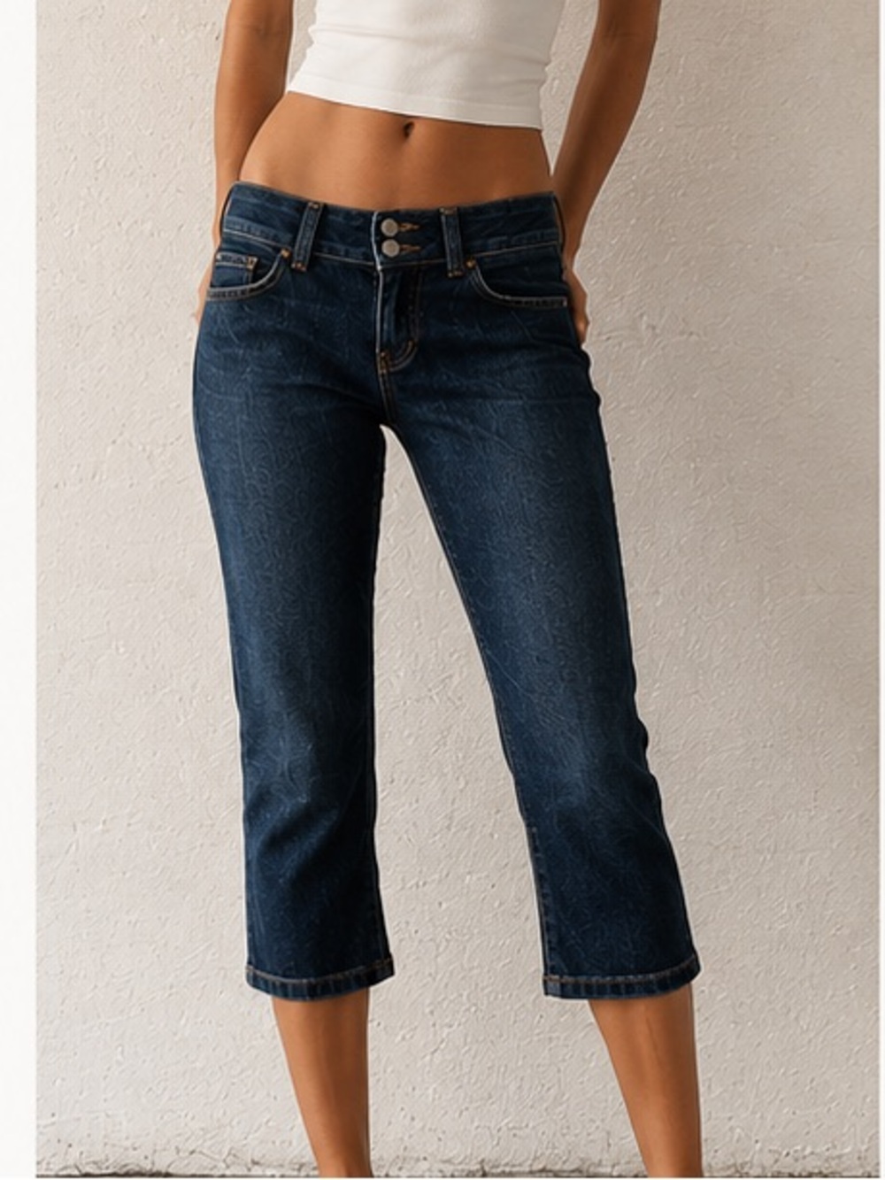 Red Engine dark rinse straight leg Capri jeans